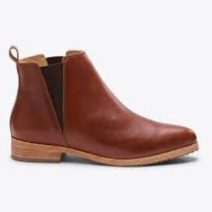Sz 7.5 Nisolo Chelsea Boots in Brandy